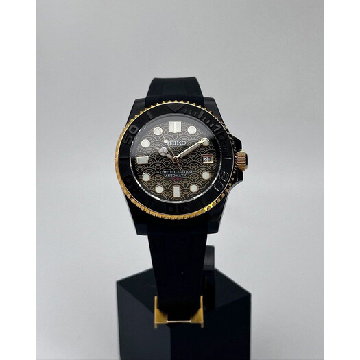 Custom Seiko Mod • Black Gold Kanagawa Yachtmaster • 40mm